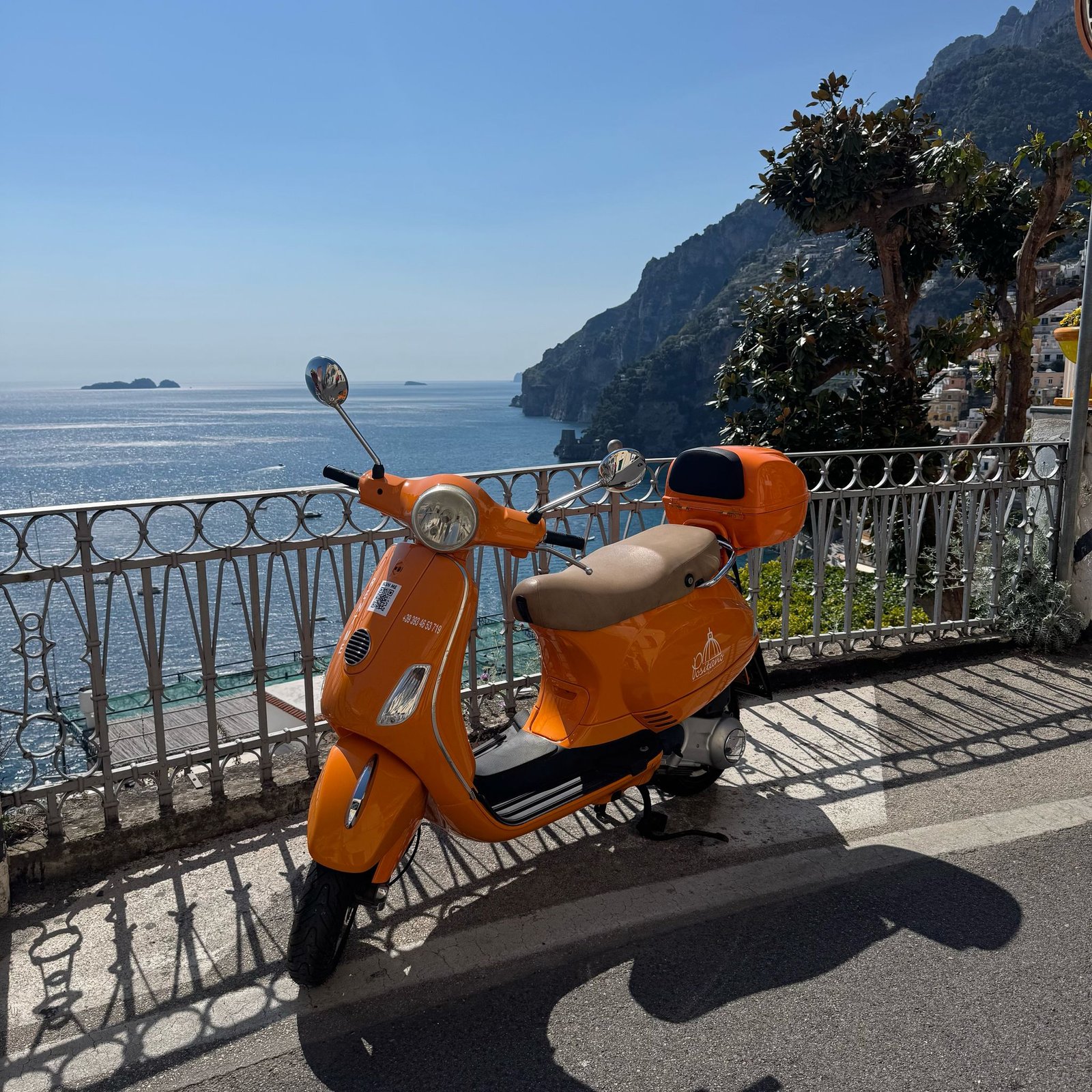 vespa arancio 2